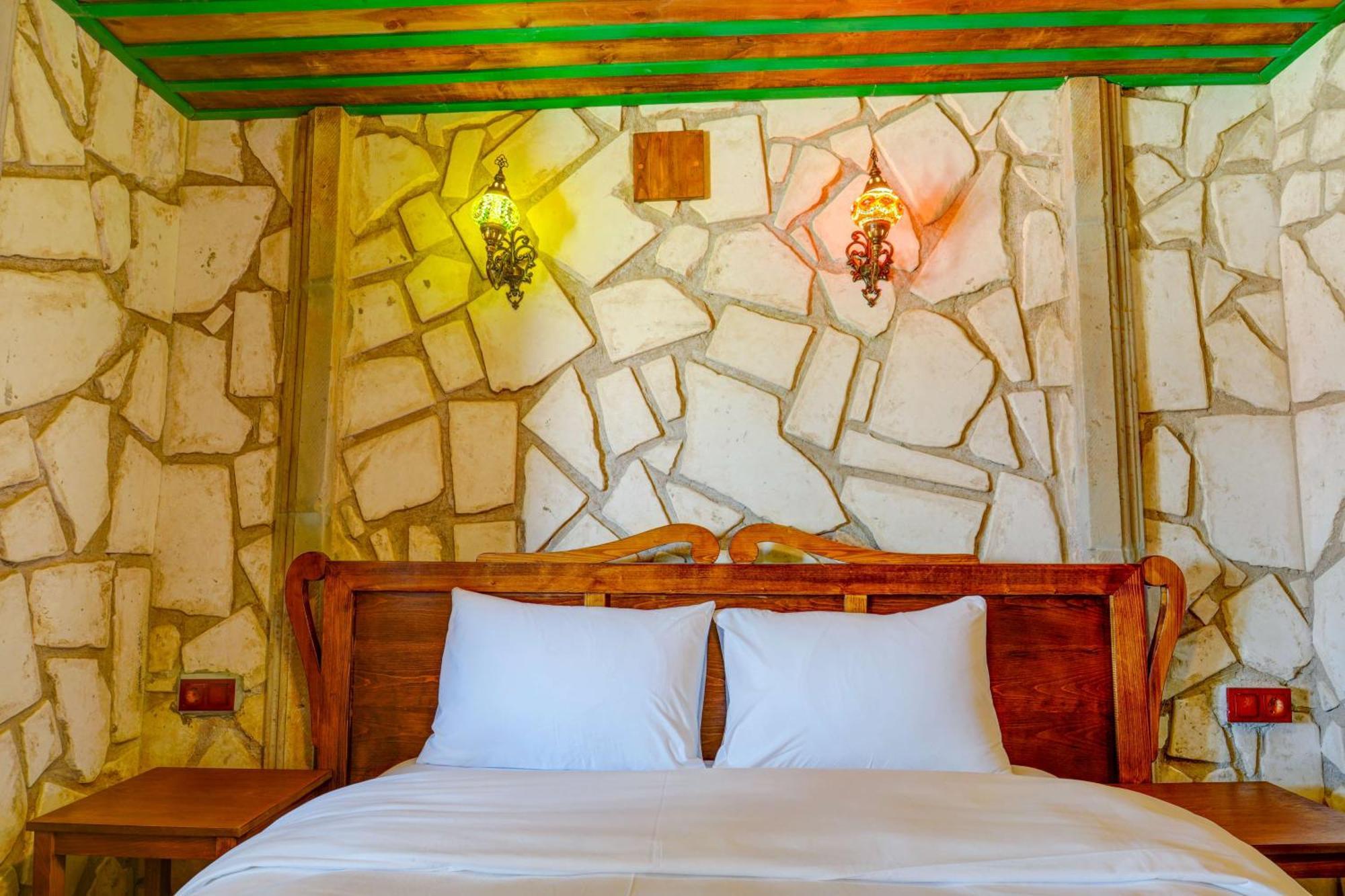 Nissa Cave Hotel Goreme Bagian luar foto