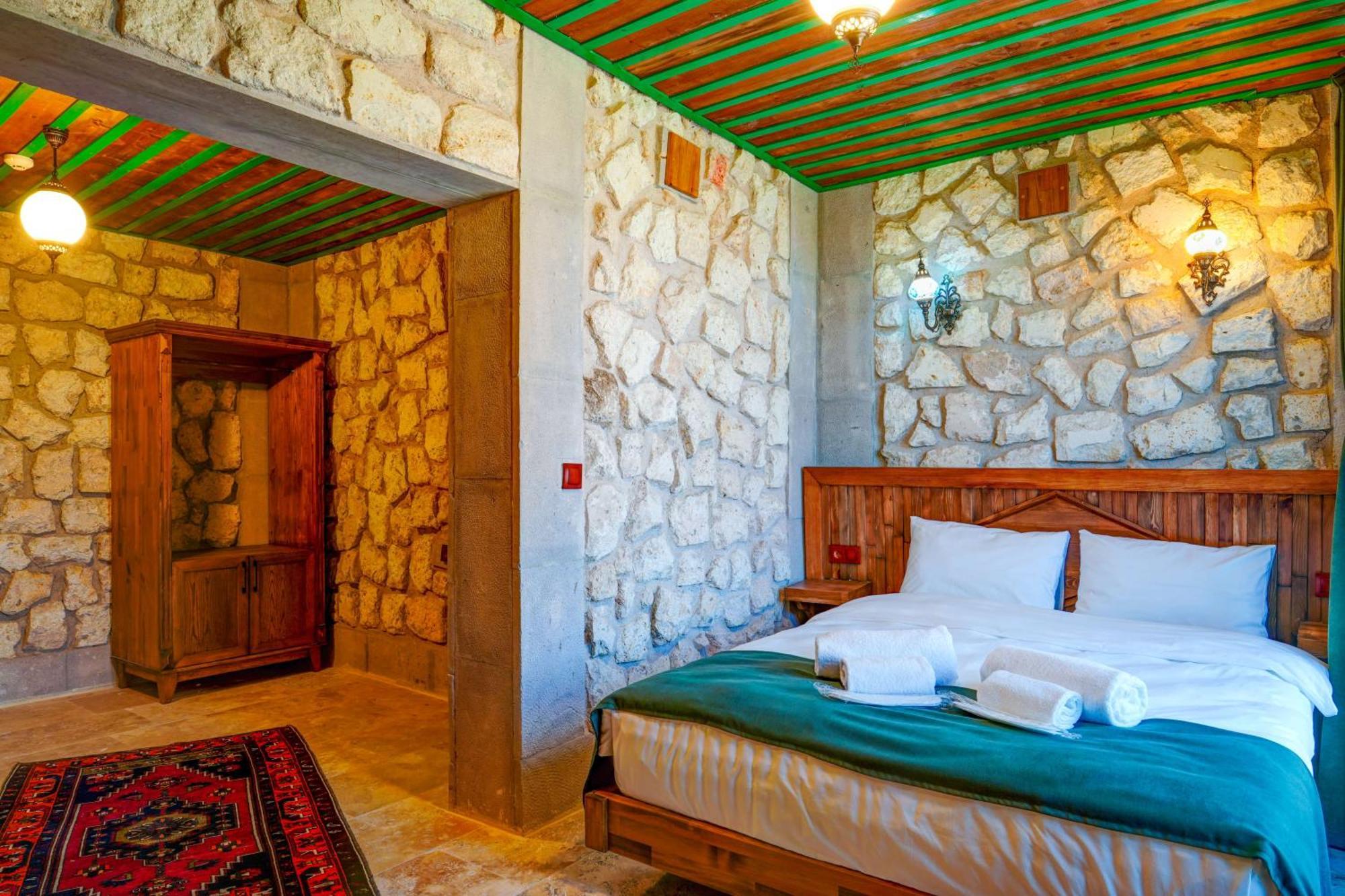 Nissa Cave Hotel Goreme Bagian luar foto