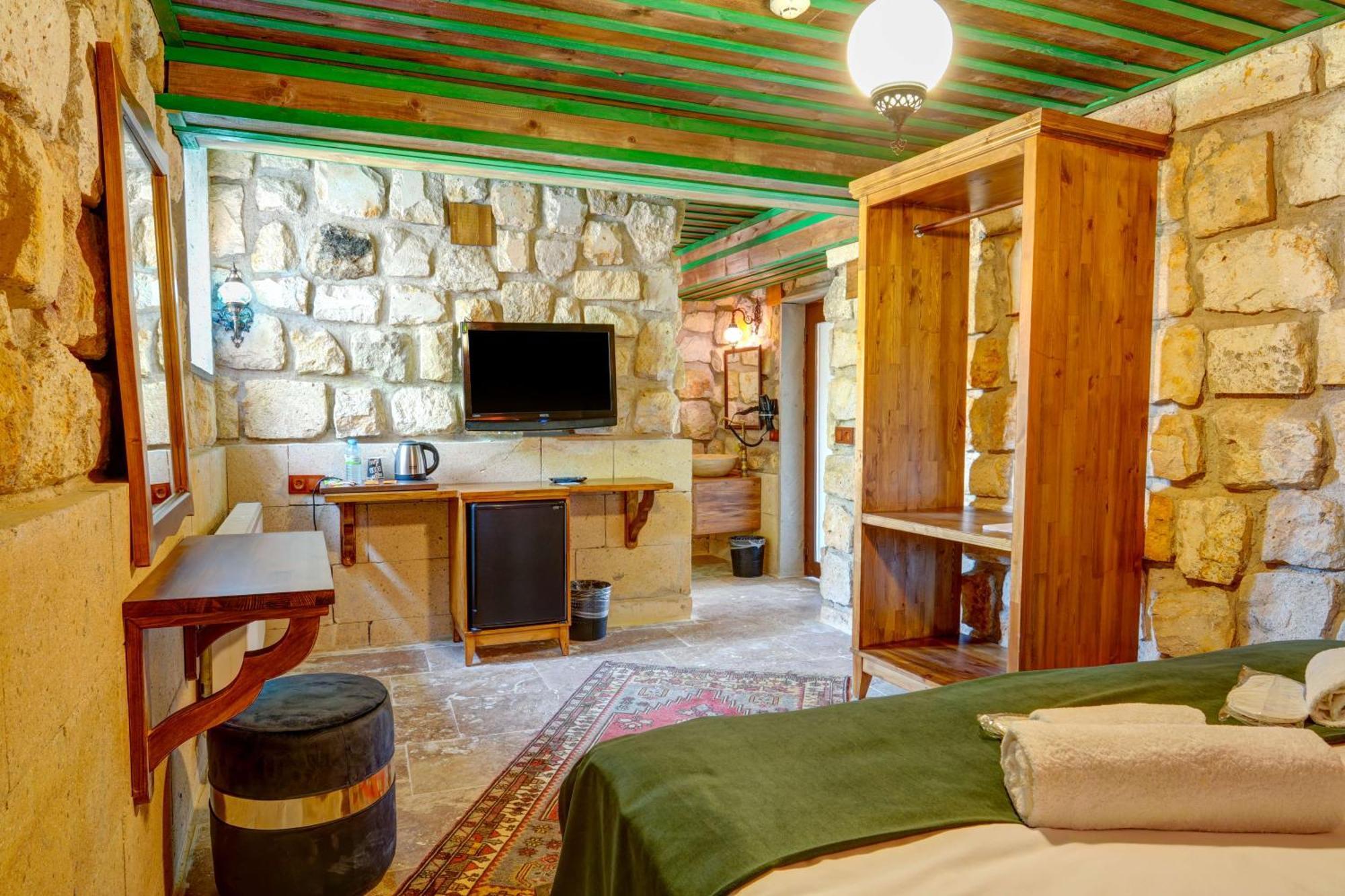 Nissa Cave Hotel Goreme Bagian luar foto