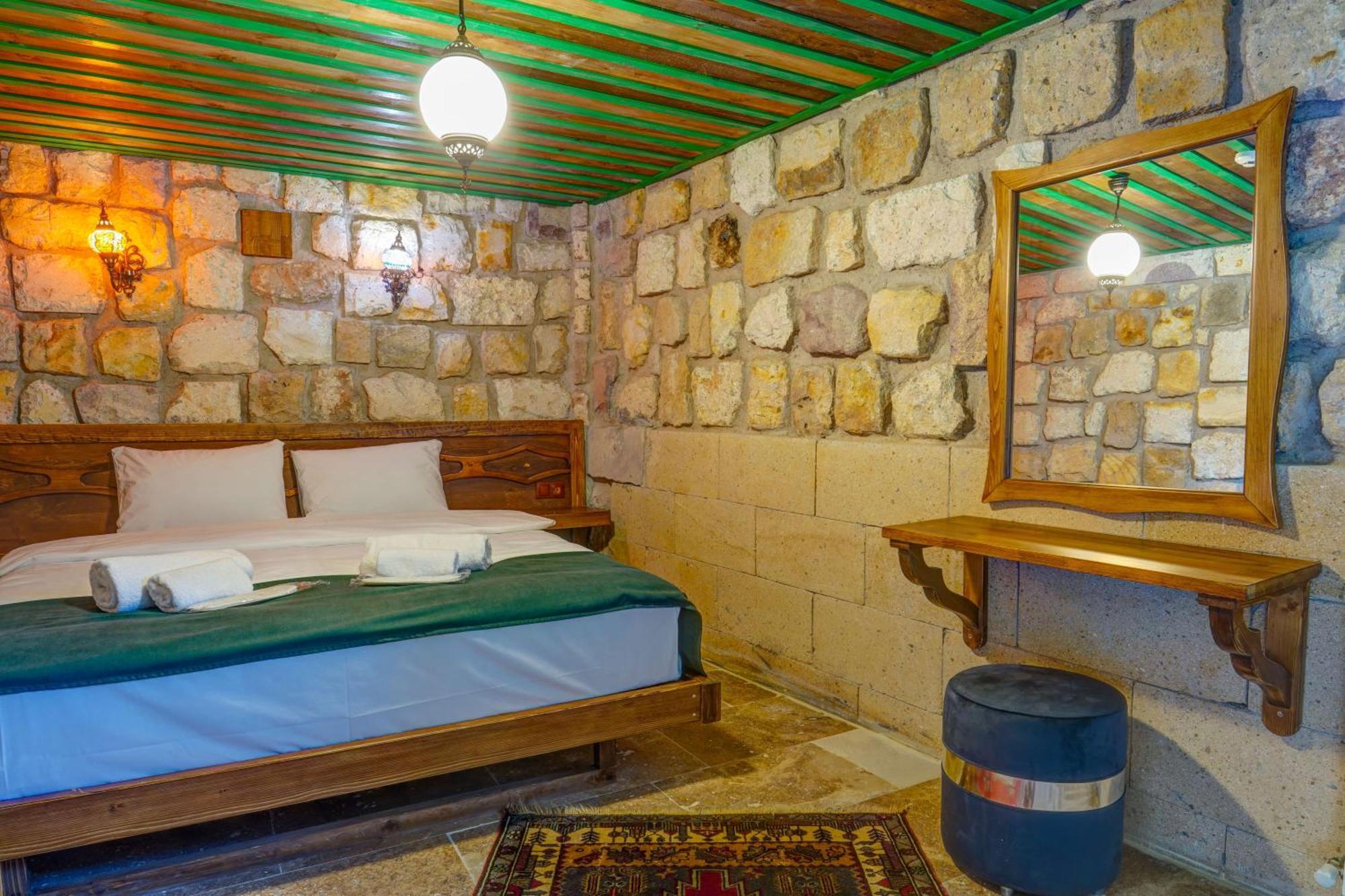 Nissa Cave Hotel Goreme Bagian luar foto