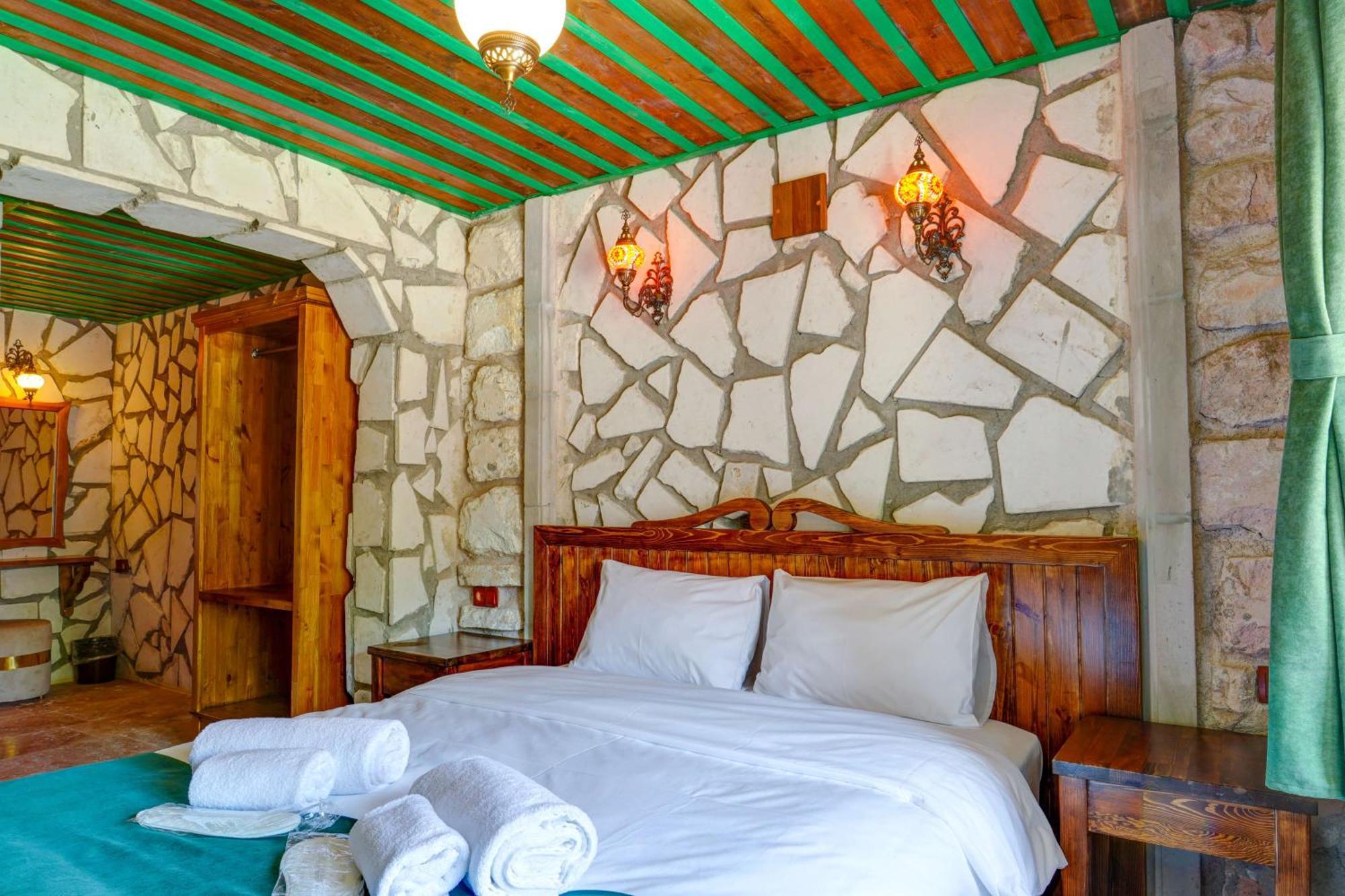Nissa Cave Hotel Goreme Bagian luar foto